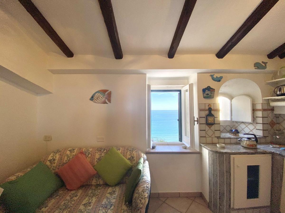 Holidaycasa Gio - In Centro Vista Mare Sperlonga Eksteriør billede